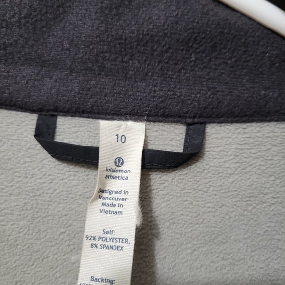 Lululemon Audrey jacket sz 10 Shark Grey EUC - Picture 6 of 8